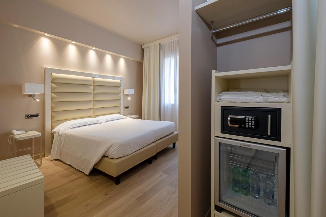 Hotel Touring فيرّارا المظهر الخارجي الصورة