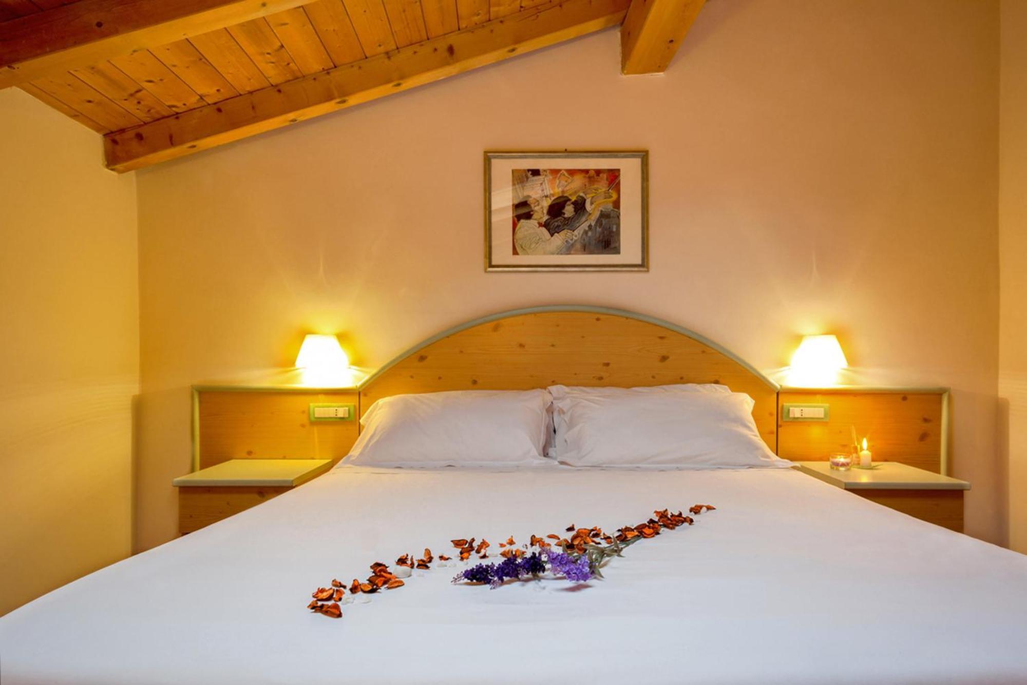 Hotel Touring فيرّارا الغرفة الصورة